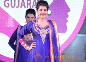 Miss n Mrs India Gujarati Fashion Show Photos02 photo 48