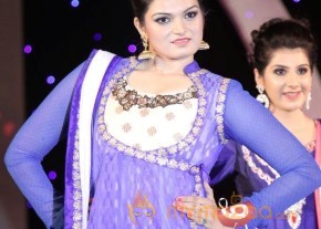 Miss n Mrs India Gujarati Fashion Show Photos02 photo 90