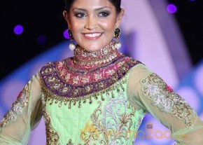 Miss n Mrs India Gujarati Fashion Show Photos02 photo 76