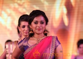 Miss n Mrs India Gujarati Fashion Show Photos02 photo 62