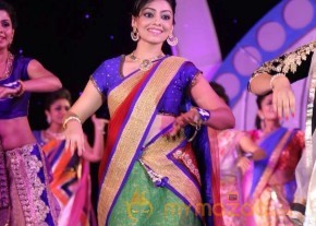 Miss n Mrs India Gujarati Fashion Show Photos02 photo 72
