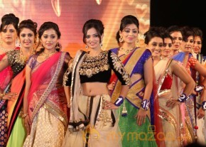 Miss n Mrs India Gujarati Fashion Show Photos02 photo 80
