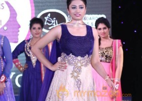 Miss n Mrs India Gujarati Fashion Show Photos02 photo 27