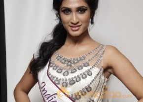 Miss Universal Princess 2013 Photos photo 31