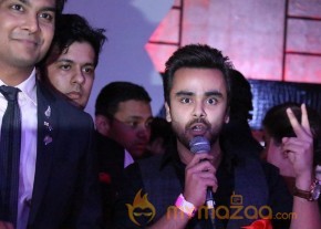Models and Celebrities at The Pink Affair Fashion Show Photos photo 33