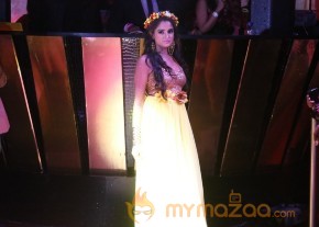 Models and Celebrities at The Pink Affair Fashion Show Photos photo 29