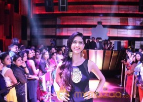 Models and Celebrities at The Pink Affair Fashion Show Photos photo 87