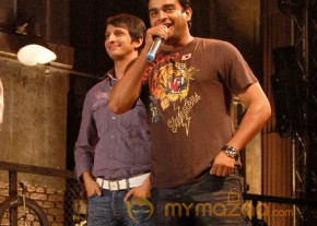 Mtv Rodies Flag Off By 3 Idiots  photo 9