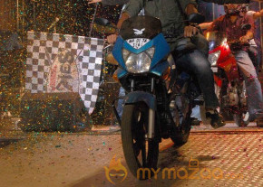 Mtv Rodies Flag Off By 3 Idiots  photo 14