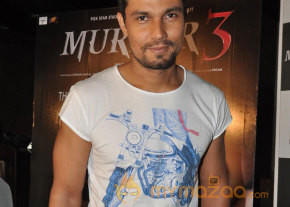 Murder 3 Movie Promotion Gallery photo 6