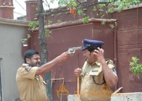 Pakdo Pakdo Movie Gallery photo 10