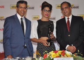 Priyanka At 59th Idea Filmfare Awards 2013 photo 29