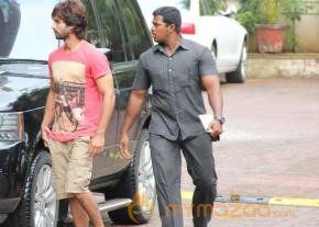 Priyanka Chopra Father Funeral Photos photo 9
