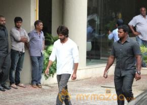 Priyanka Chopra Father Funeral Photos photo 25