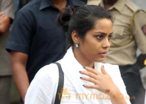 Priyanka Chopra Father Funeral Photos photo 32