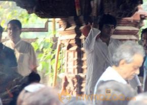 Priyanka Chopra Father Funeral Photos photo 11