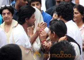 Priyanka Chopra Father Funeral Photos photo 4