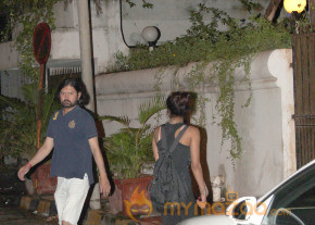 Priyanka Chopra Snapped With Cinematographer Sameer Arya  photo 3