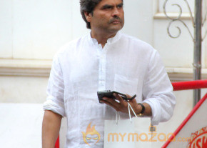 Priyanka Chopra's Father's Condolence Meet Gallery  photo 32