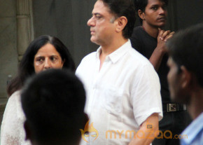 Priyanka Chopra's Father's Condolence Meet Gallery  photo 11