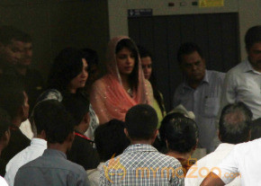 Priyanka Chopra's Father's Condolence Meet Gallery  photo 10