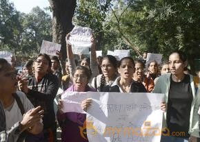 Protests against Delhi gang rape: Photos photo 52