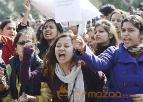 Protests against Delhi gang rape: Photos photo 50