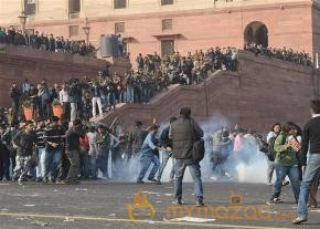 Protests against Delhi gang rape: Photos photo 8