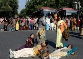 Protests against Delhi gang rape: Photos photo 44
