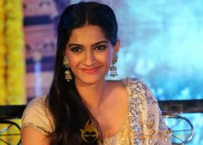 Raanjhanaa Movie Team Press Meet  photo 24