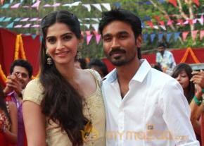 Raanjhanaa Movie Team Press Meet  photo 10