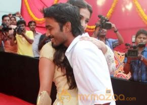 Raanjhanaa Movie Team Press Meet  photo 26
