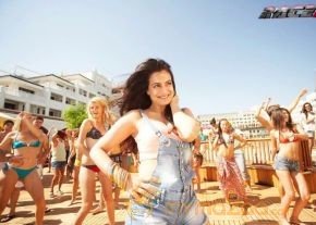 Race 2 Movie Latest Hot Photos photo 8