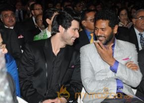 Ramaiya Vastavaiya Movie Promotion at 9th AIACCA  photo 15