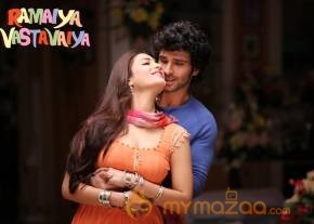 Ramaiya Vastavaiya Movie Wallpapers  photo 9