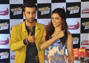 Ranbir & Deepika Launch Close Up Dental Care Products photo 19