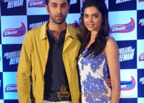 Ranbir & Deepika Launch Close Up Dental Care Products photo 13