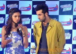 Ranbir & Deepika Launch Close Up Dental Care Products photo 11