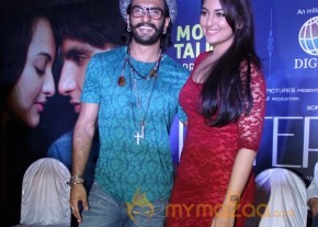 Ranveer Singh and Sonakshi Sinha  LOOTERA photos photo 18