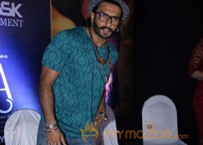 Ranveer Singh and Sonakshi Sinha  LOOTERA photos photo 15