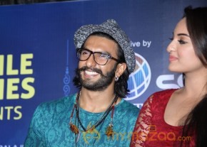 Ranveer Singh and Sonakshi Sinha  LOOTERA photos photo 9