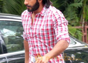 Ranveer Singh Promoting Lootera Movie  photo 8