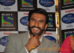 Ranveer Singh & Sonakshi Sinha Latest Photos photo 18