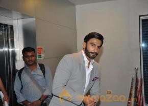 Ranveer Singh & Sonakshi Sinha Latest Photos photo 20