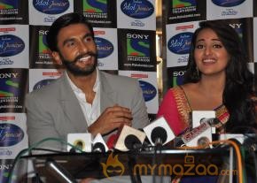 Ranveer Singh & Sonakshi Sinha Latest Photos photo 25