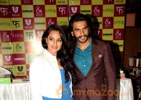 Ranveer & Sonakshi Launch Mills & Boon Novels  photo 31