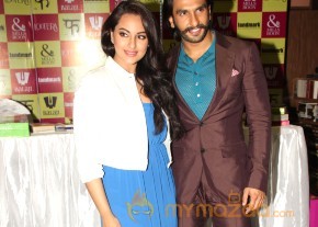 Ranveer & Sonakshi Launch Mills & Boon Novels  photo 4