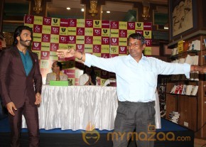 Ranveer & Sonakshi Launch Mills & Boon Novels  photo 35