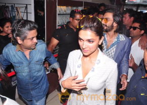 Ravneer, Deepika Promote Ramleela In Hyderabad photo 8