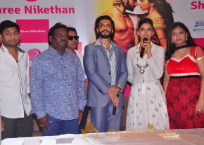 Ravneer, Deepika Promote Ramleela In Hyderabad photo 53